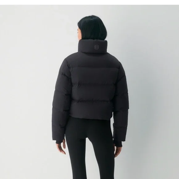 Aritzia Super Mini Puff Jacket - Picture 6 of 7